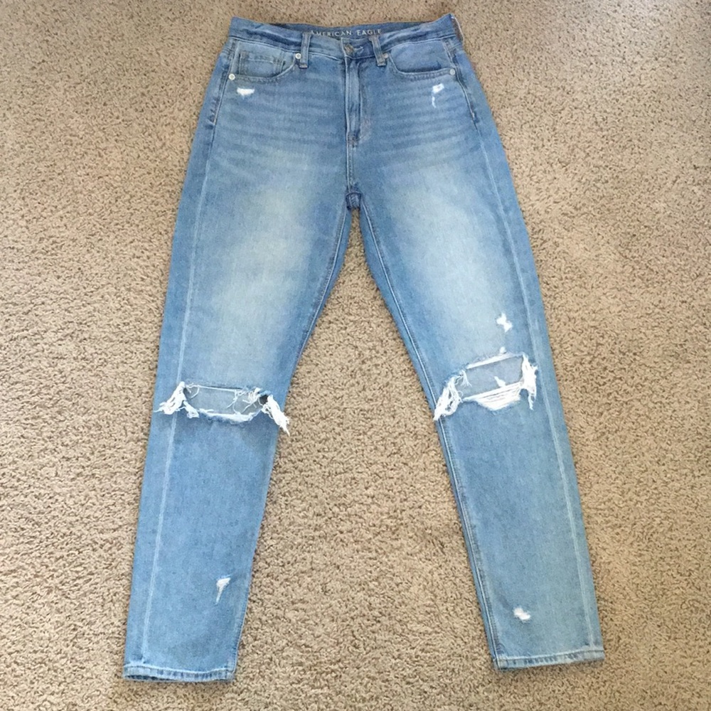 American Eagle Mom Jeans